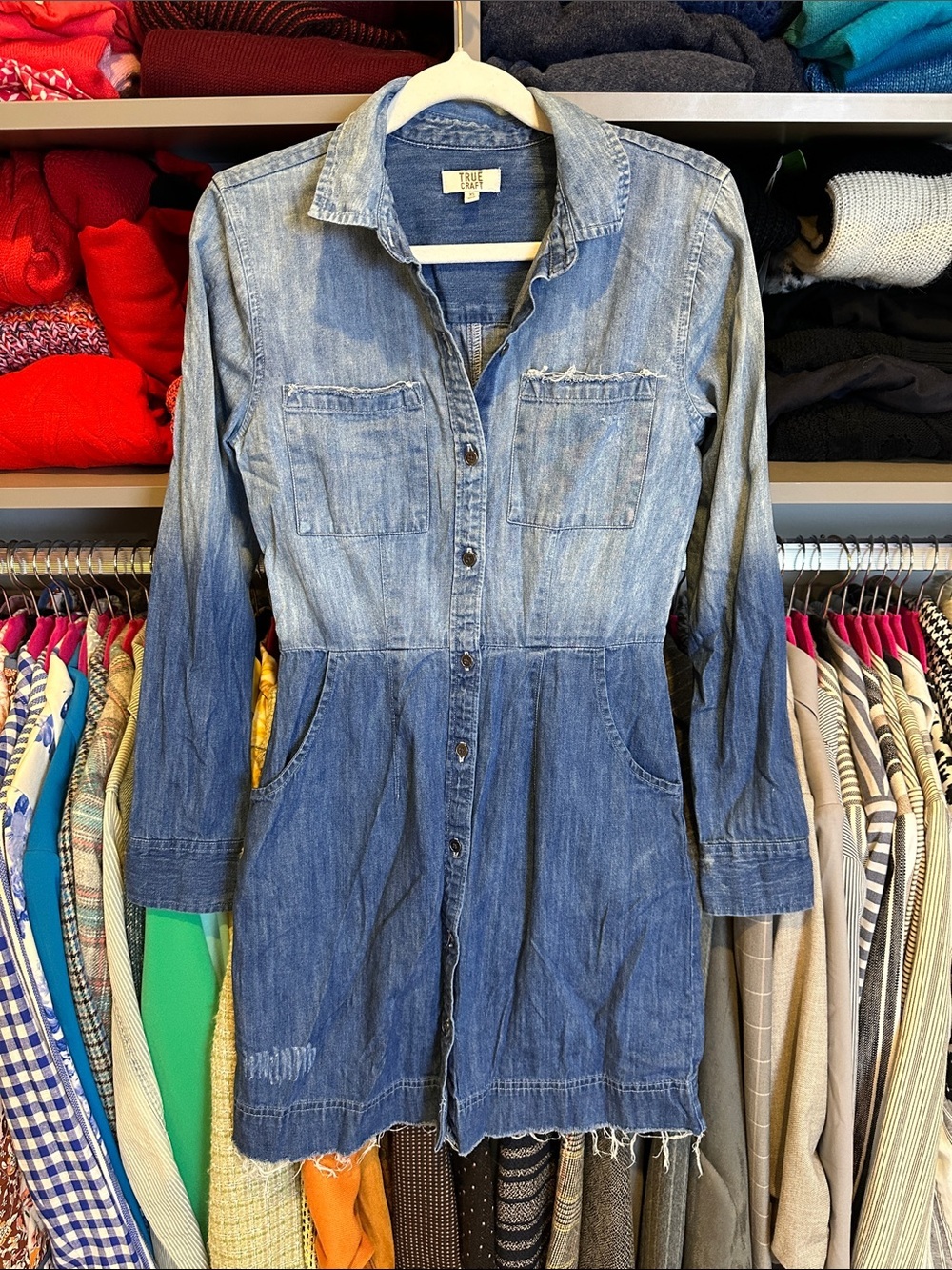 True Craft blue ombré long sleeve 4 pocket raw hem denim dress size XS